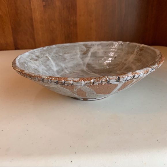 Vintage Handcrafted Pottery Bowl Lovely “Sugar Glaze” Look Signed by Artist - Picture 1 of 8